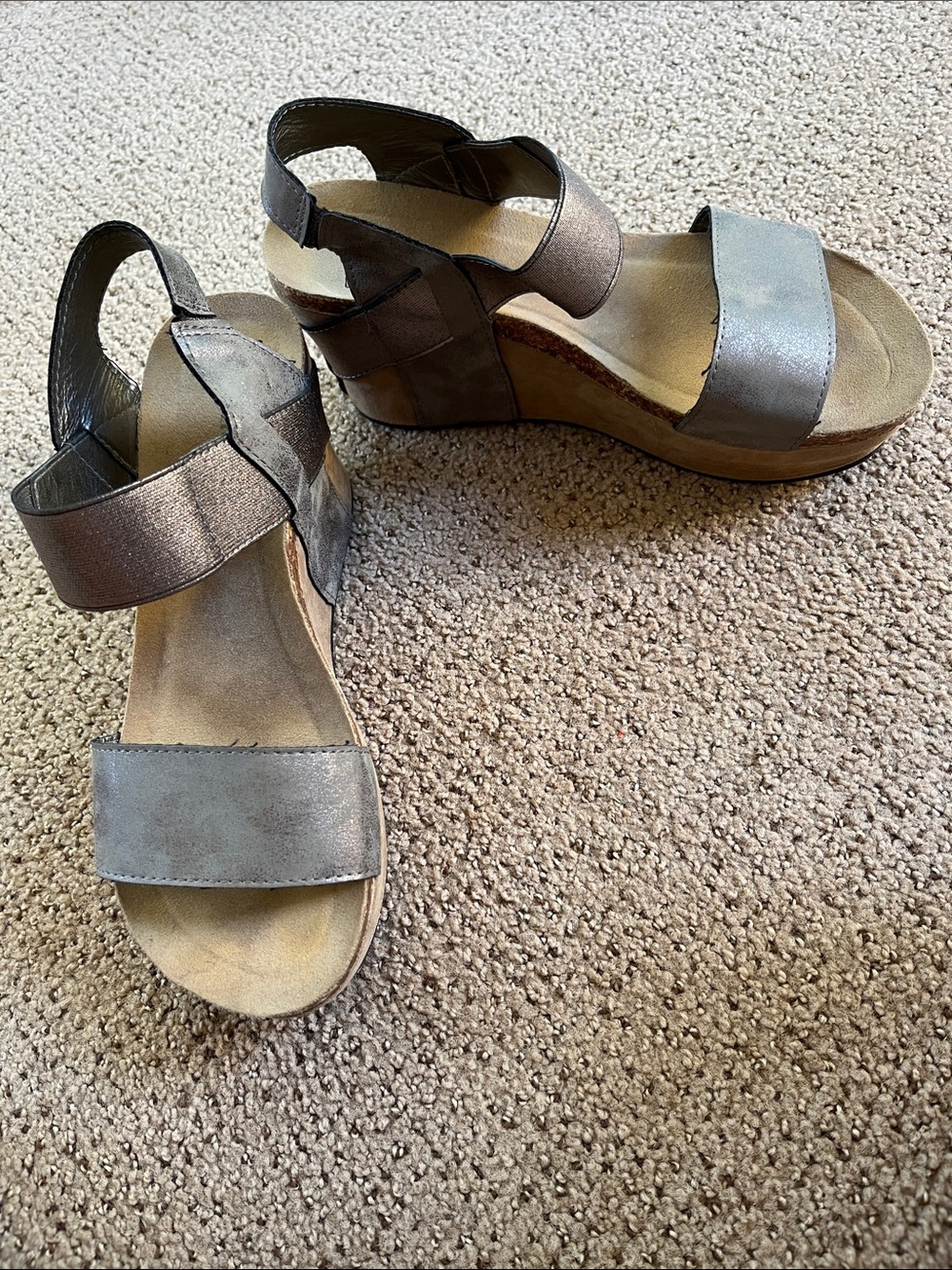 Pierre Dumas Metallic Gray Wedge Sandals - Comfortable Elastic Straps